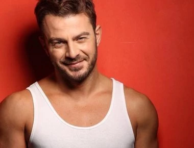 «Μυθική» πρόταση στον Ντάνο για να διαφημίσει εσώρουχα! Τρέμε Μπέκαμ!